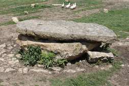 Turecký pohřební kámen v Belincích